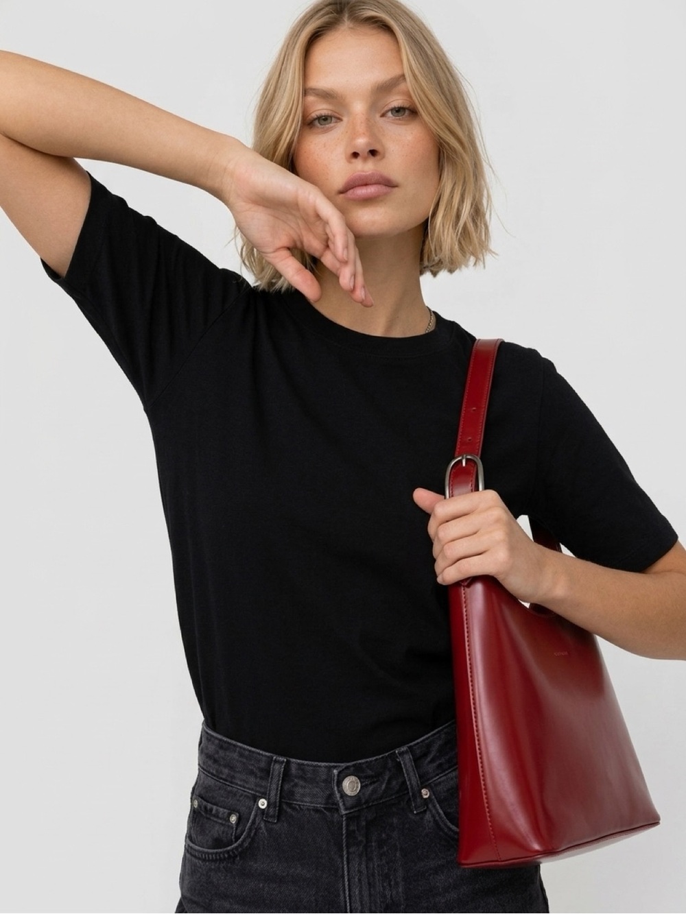 Red Leather Italian Shoulder Bag - Women's Classic Hobo made in Florence - Picture 8 of 10